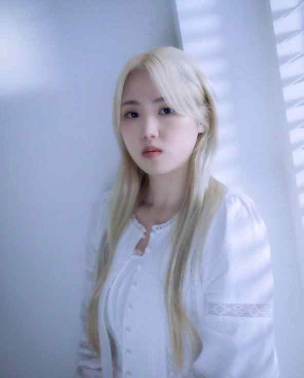네 곁에 있어줄게 화보