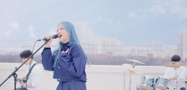 Fly Away M/V 스틸